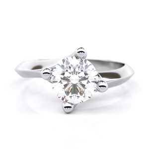Eve - Swirl Solitaire Engagement Ring with Lab-Grown Diamond in 18K White Gold