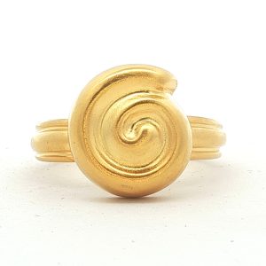 Snail Ring in 18K Yellow Gold