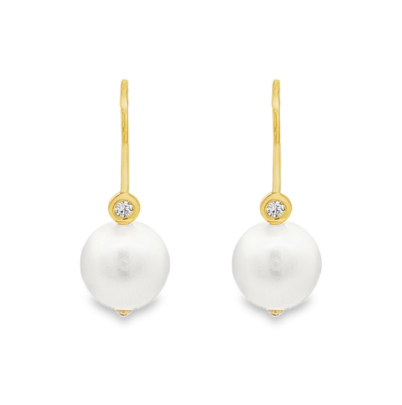 Pearl and Diamonds Hook Earrings in 14k gold