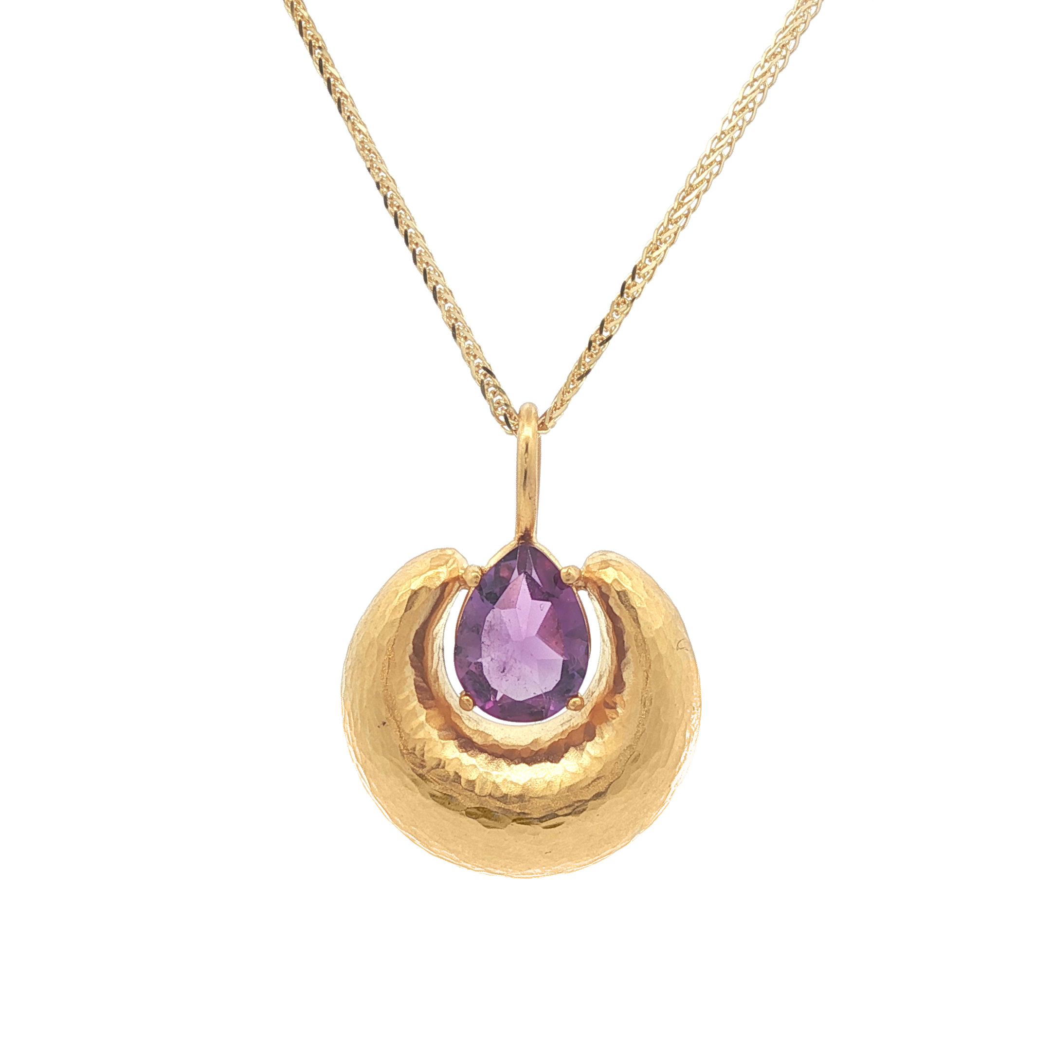 Hammered Gold Pendant with Amethyst in 18k Gold