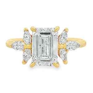 Bezel-Set Solitaire Engagement Ring with Lab-Grown Oval-Cut Diamond in 18K Yellow Gold