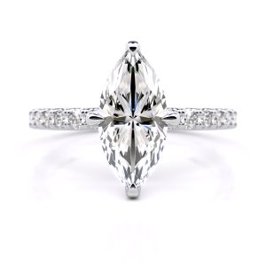 Μονόπετρο Δαχτυλίδι Αρραβώνων Tara με Lab-Grown Marquise Διαμάντι και Πλαϊνές Πέτρες σε Λευκό Χρυσό Κ18